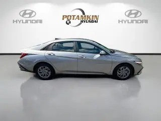 Hyundai ELANTRA 2024 SEL 4dr Sedan