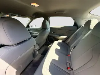 Hyundai ELANTRA 2024 SEL 4dr Sedan