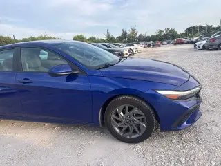 Hyundai ELANTRA 2024 SEL 4dr Sedan