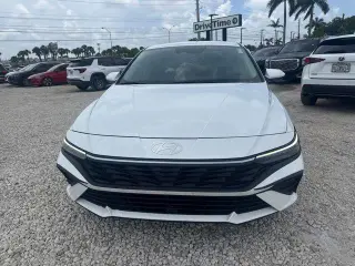 Hyundai ELANTRA 2024 SEL 4dr Sedan