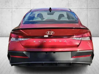 Hyundai ELANTRA 2026 SEL Sport 4dr Sedan