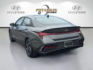 Hyundai ELANTRA 2025 SEL Sport 4dr Sedan