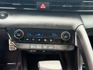 Hyundai ELANTRA 2025 SEL Sport 4dr Sedan