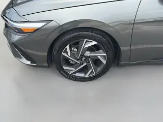 Hyundai ELANTRA 2025 SEL Sport 4dr Sedan