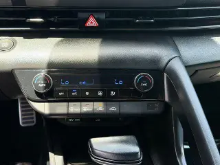 Hyundai ELANTRA 2025 SEL Sport 4dr Sedan