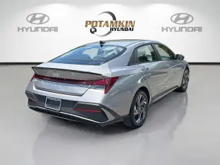 Hyundai ELANTRA 2025 SEL Sport 4dr Sedan