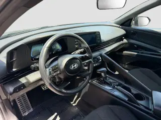 Hyundai ELANTRA 2025 SEL Sport 4dr Sedan