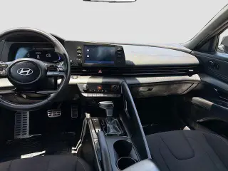 Hyundai ELANTRA 2025 SEL Sport 4dr Sedan