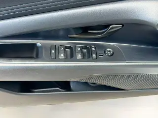 Hyundai ELANTRA 2025 SEL Sport 4dr Sedan