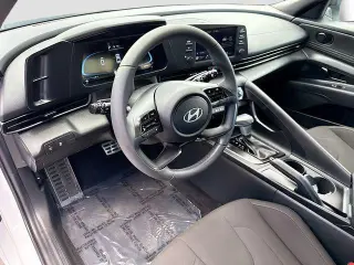 Hyundai ELANTRA 2025 SEL Sport 4dr Sedan