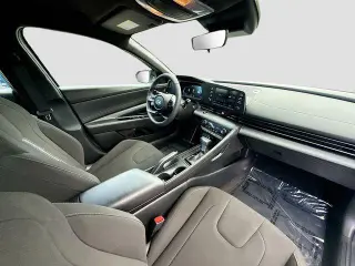 Hyundai ELANTRA 2025 SEL Sport 4dr Sedan