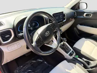 Hyundai VENUE 2024 SEL 4dr Crossover