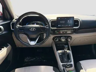 Hyundai VENUE 2024 SEL 4dr Crossover