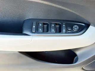Hyundai VENUE 2024 SEL 4dr Crossover