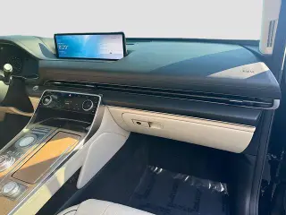 Genesis GV80 2021 AWD 2.5T 4dr SUV