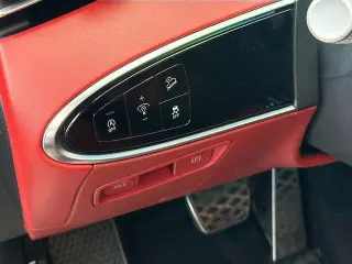 Genesis GV70 2022 AWD 3.5T Sport 4dr SUV