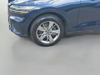 Genesis GV70 2022 AWD 3.5T Sport 4dr SUV