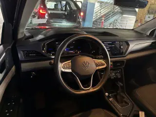 Volkswagen Taos 2024 SE 4dr SUV