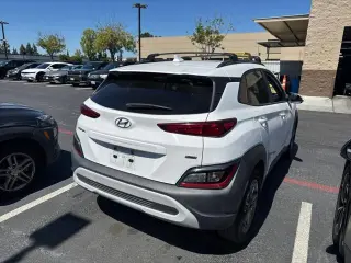 Hyundai KONA 2022 AWD SEL 4dr Crossover