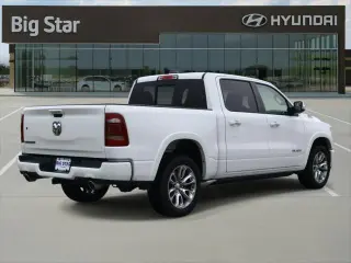 Ram 1500 2021 4x2 Laramie 4dr Crew Cab 5.6 ft. SB Pickup