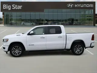 Ram 1500 2021 4x2 Laramie 4dr Crew Cab 5.6 ft. SB Pickup