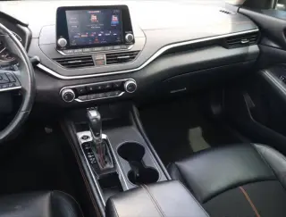 Nissan Altima 2022 2.0 SR 4dr Sedan
