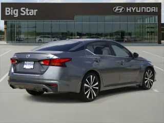 Nissan Altima 2022 2.0 SR 4dr Sedan