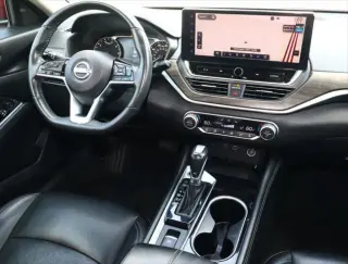 Nissan Altima 2023 2.5 SL 4dr Sedan