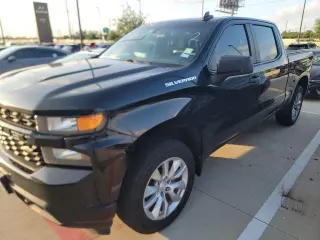 Chevrolet Silverado 1500 2020 4x2 Custom 4dr Crew Cab 5.8 ft. SB
