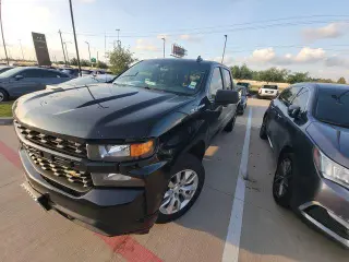 Chevrolet Silverado 1500 2020 4x2 Custom 4dr Crew Cab 5.8 ft. SB