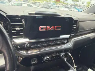 GMC Sierra 1500 2023 4x2 Elevation 4dr Crew Cab 5.8 ft. SB