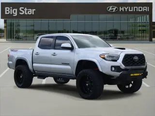Toyota Tacoma 2023 4x4 TRD Sport 4dr Double Cab 5.0 ft SB 6A