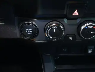 Toyota Tacoma 2023 4x4 TRD Sport 4dr Double Cab 5.0 ft SB 6A