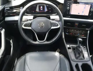 Volkswagen Jetta 2025 SEL 4dr Sedan