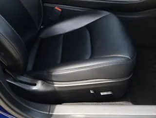 Tesla Model 3 2023 4dr Sedan