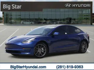 Tesla Model 3 2023 4dr Sedan