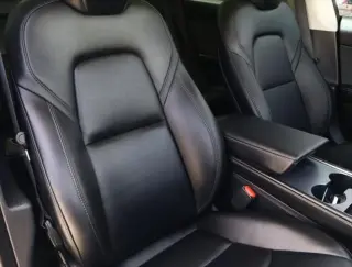 Tesla Model 3 2023 4dr Sedan