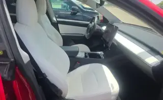 Tesla Model Y 2021 AWD Long Range 4dr Crossover