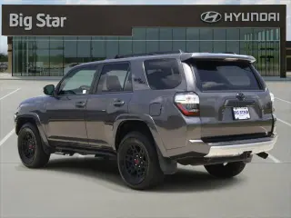 Toyota 4Runner 2019 4x4 SR5 4dr SUV