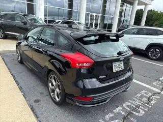 Ford Focus 2018 ST 4dr Hatchback