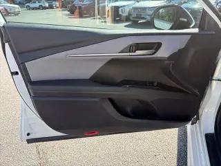 Toyota Camry 2025 SE 4dr Sedan