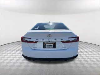 Toyota Camry 2025 SE 4dr Sedan