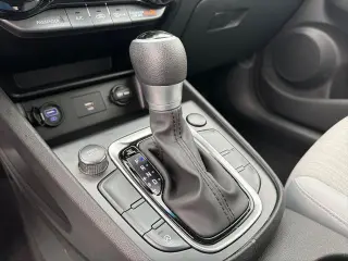 Hyundai KONA 2023 SEL 4dr Crossover