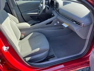 Hyundai ELANTRA 2025 SEL Sport 4dr Sedan