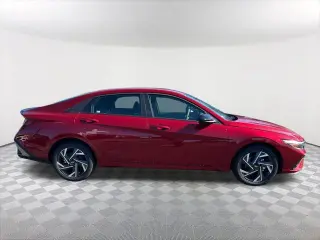 Hyundai ELANTRA 2025 SEL Sport 4dr Sedan