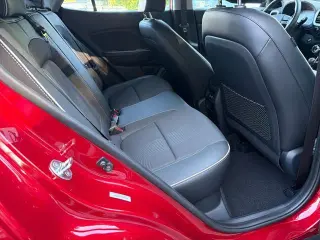 Hyundai VENUE 2025 Limited 4dr Crossover