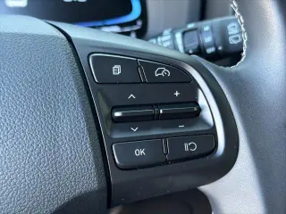Hyundai VENUE 2025 Limited 4dr Crossover