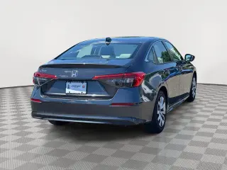Honda Civic 2024 LX 4dr Sedan