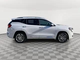 GMC Terrain 2022 AWD Denali 4dr SUV