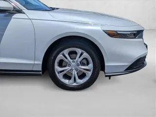 Honda Accord 2025 LX 4dr Sedan